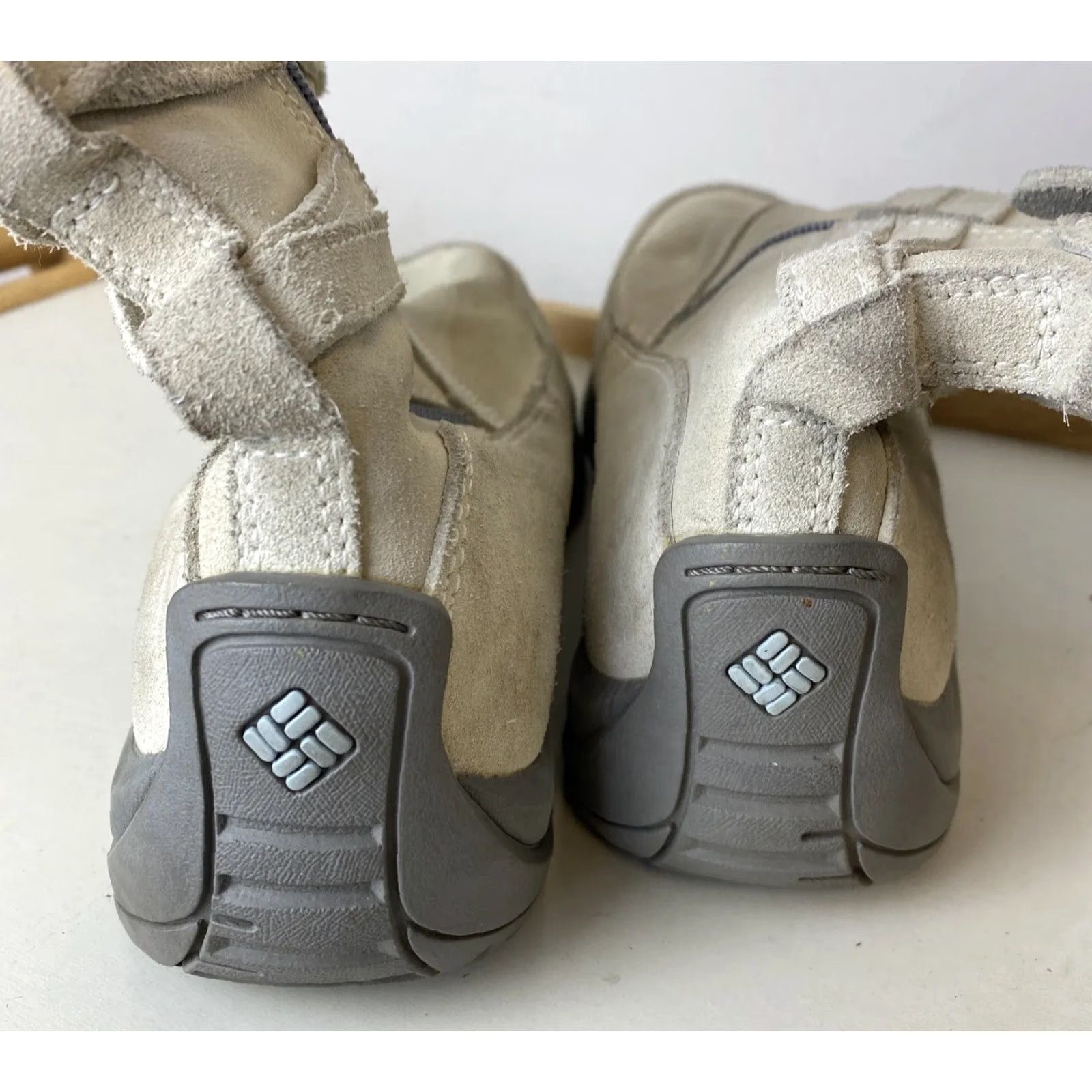 Vintage Columbia Womens Ice Maiden II Tan Leather Mid Calf Snow Boot Size 9 S1 Snow Boot Womens Tan Leather Mid Calf Columbia Ice Maiden II BL1513-920 Size US 9 / IT 39 - 6 Thumbnail