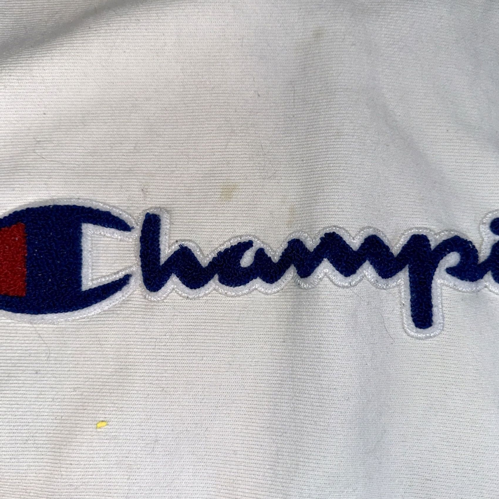 Champion VINTAGE Men’s Champion Crewneck White Size M Reverse Weave Minor Stains Shirt Mens Size US M / EU 48-50 / 2 - 2 Thumbnail