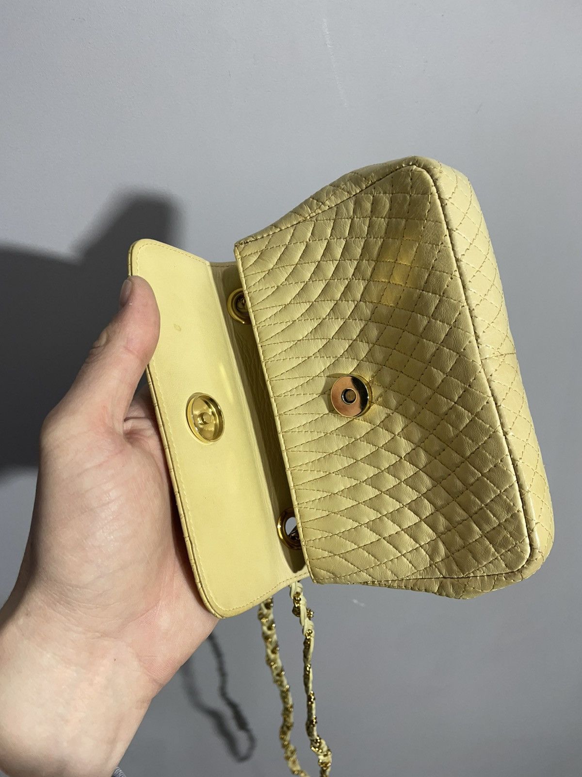 Bally × Designer × Vintage Vintage Bally Leather Mini Bag Size ONE SIZE - 9 Thumbnail