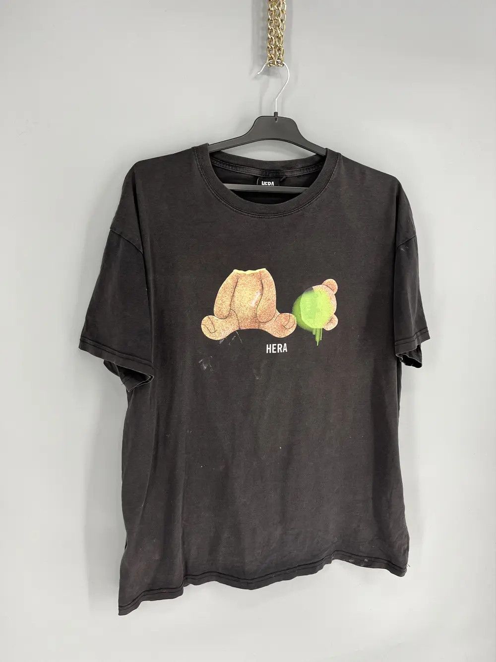 Japanese Brand Vintage Y2K Hera logo Oversized Tee Shirt Streetwear Style Size US L / EU 52-54 / 3 - 2 Thumbnail