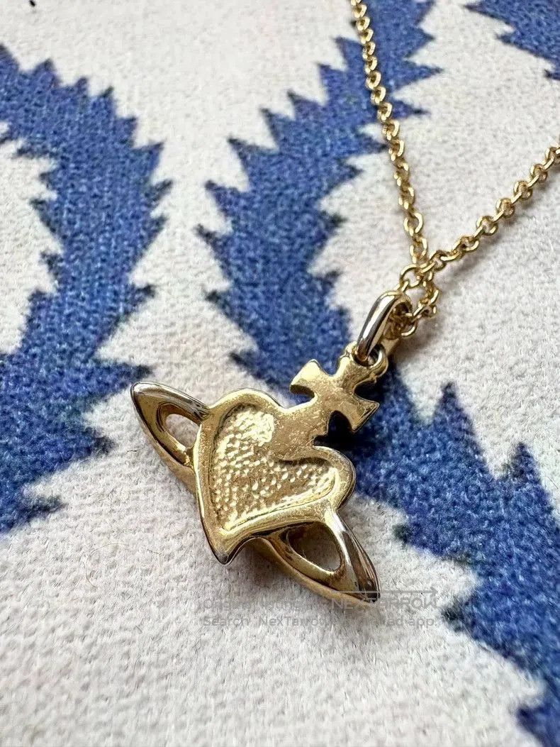 Vivienne Westwood Vivienne Westwood Red Heart Necklace. Size ONE SIZE - 2 Thumbnail