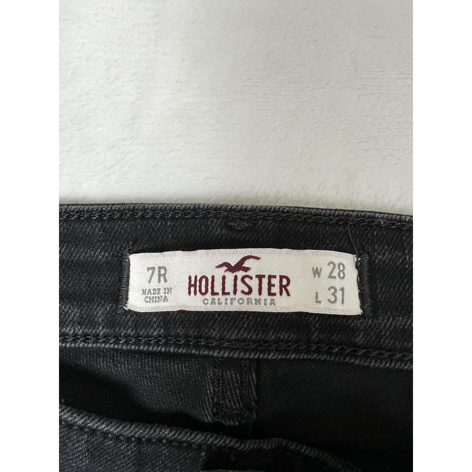 Hollister Hollister Jeans Womens 7R W28 L31 Black Dark Wash Skinny Str Size 28" / US 6 / IT 42 - 2 Thumbnail