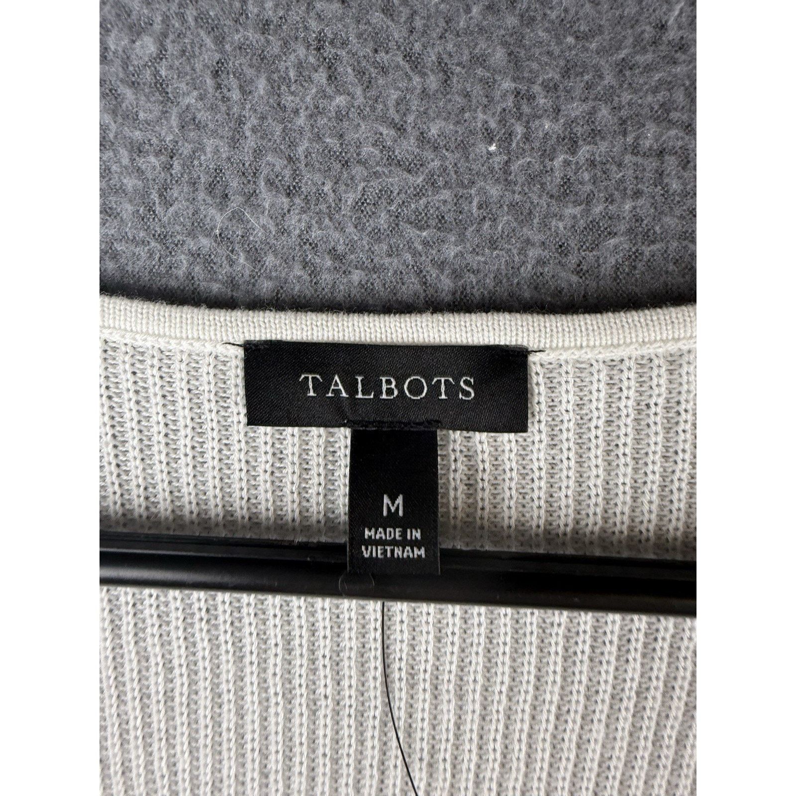 Other NWT $79 Talbots White Blouse Twist Front Knit Top Size M Size M / US 6-8 / IT 42-44 - 2 Thumbnail