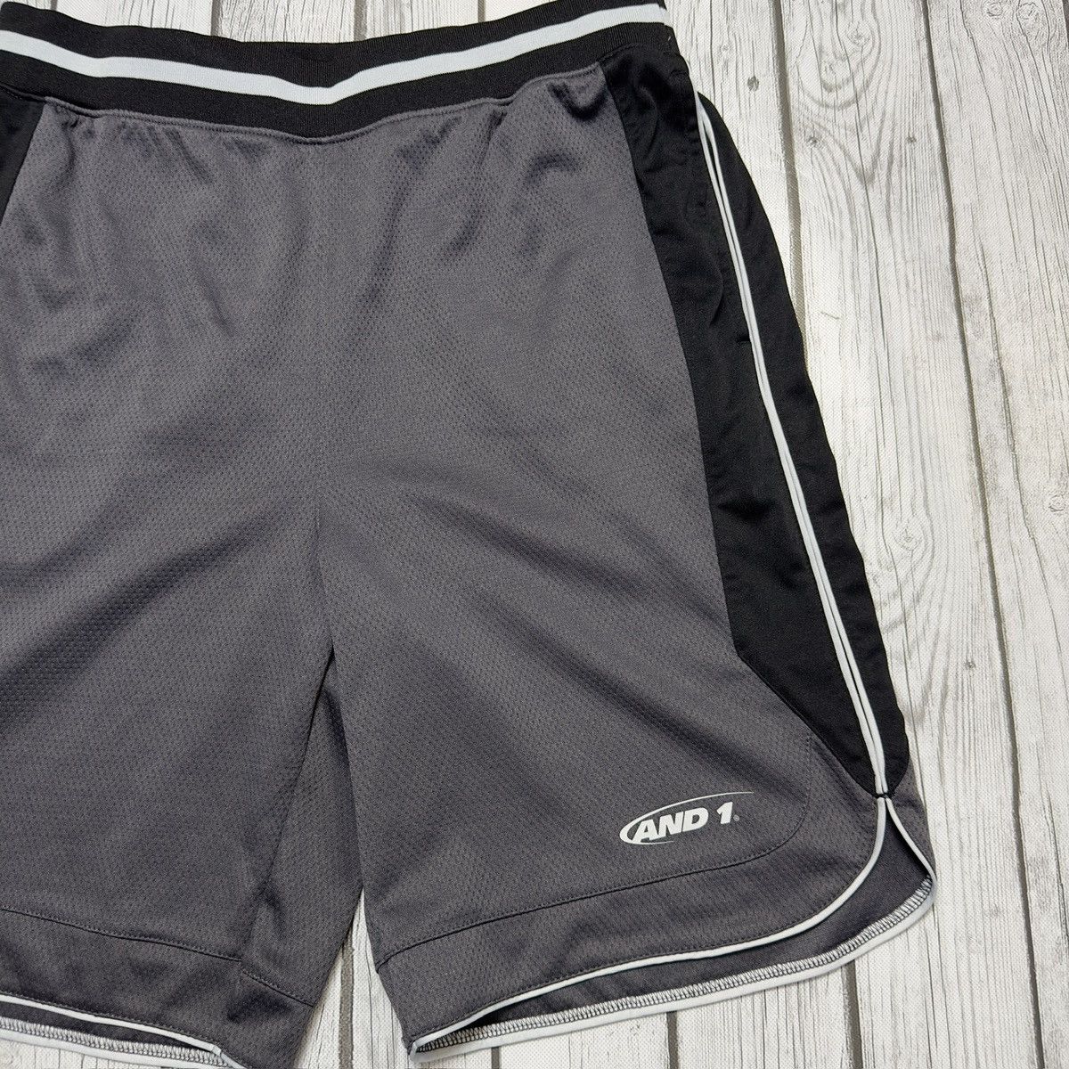 Other And 1 shorts Size US 32 / EU 48 - 3 Thumbnail