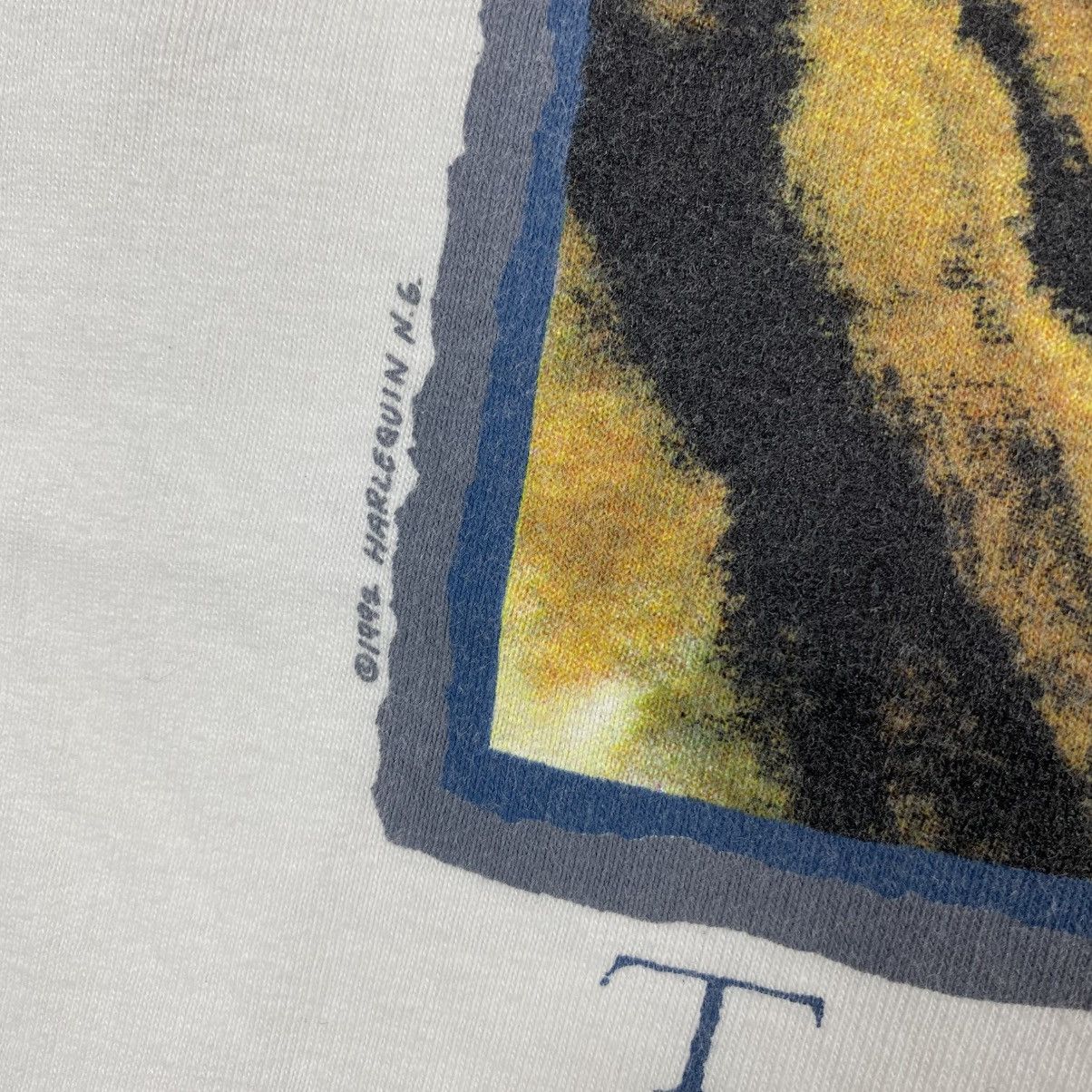 Vintage Vintage 90's ENDANGERED TIGER Harlequin Art Graphic Tee Size US L / EU 52-54 / 3 - 4 Thumbnail