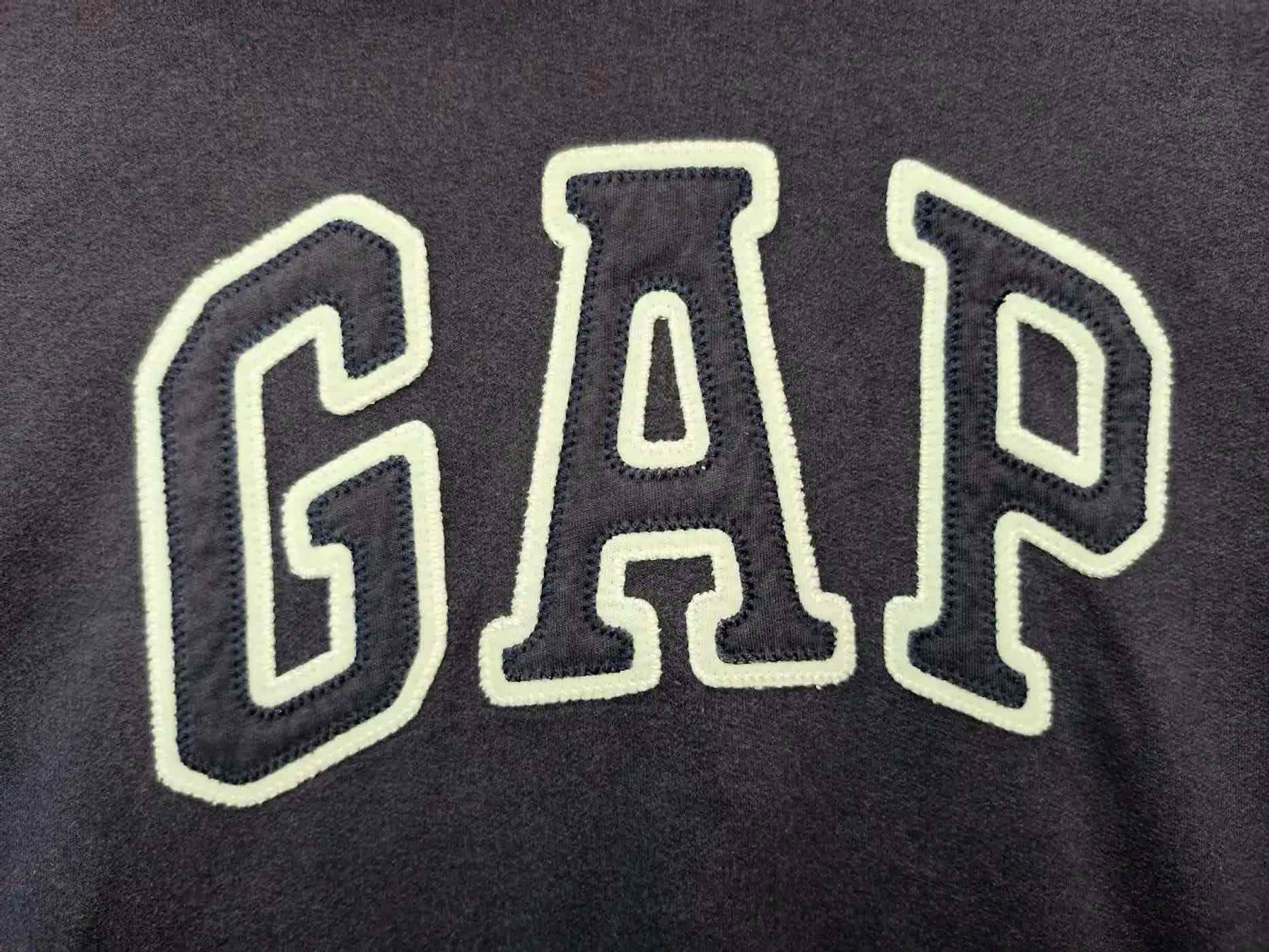 Gap Vintage GAP Big Logo Hoodie Size US S / EU 44-46 / 1 - 5 Thumbnail