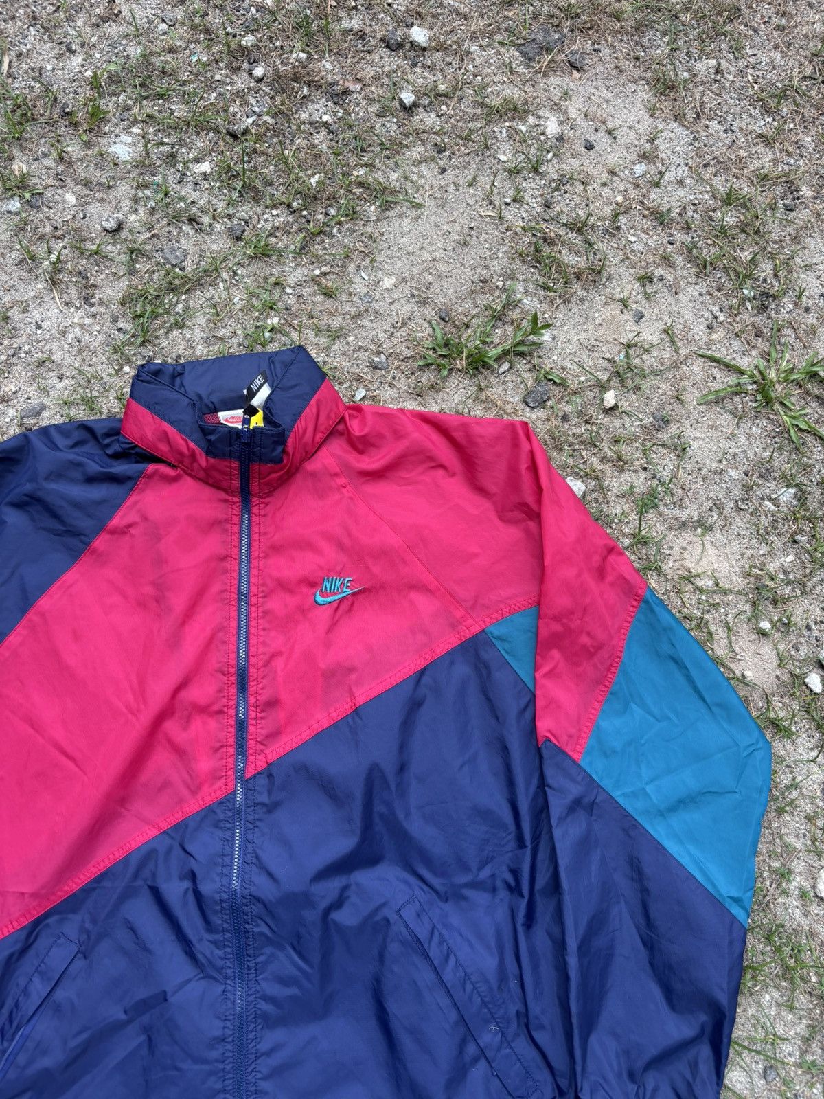 Nike Vintage 90’s Nike Multicolour Windbreaker Jacket Size US L / EU 52-54 / 3 - 3 Thumbnail