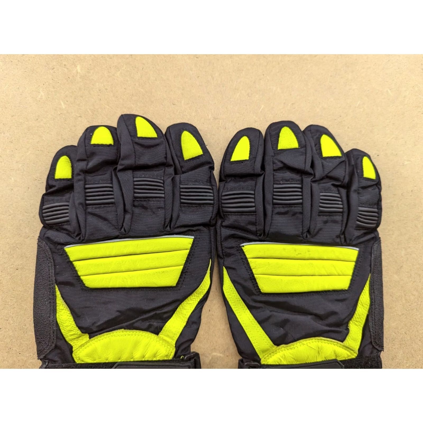 Vintage Jofama Mens Motorcycle Gloves Size 12 High Visibility Black Green Leather Lined Gloves Size ONE SIZE - 4 Thumbnail