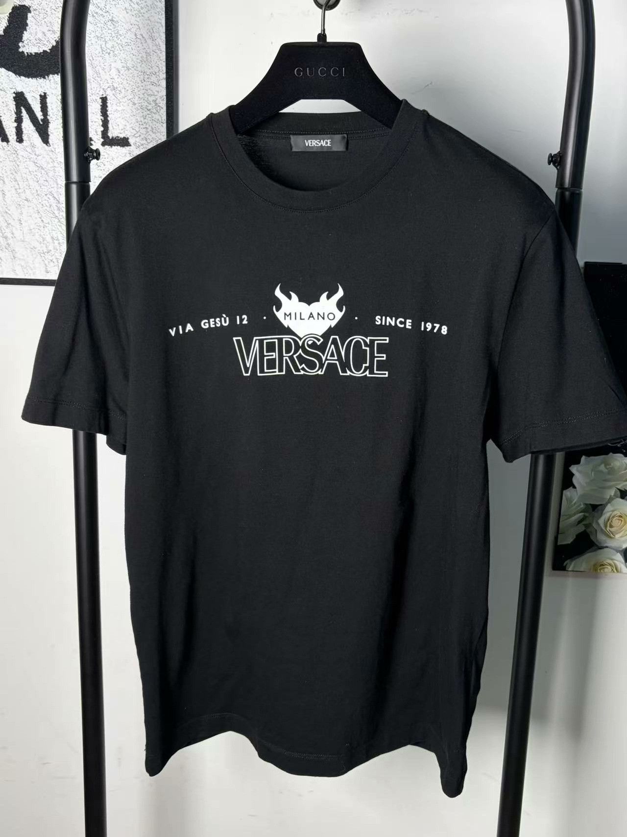 Versace Versace White T-Shirt m Men Size US M / EU 48-50 / 2 - 1 Thumbnail