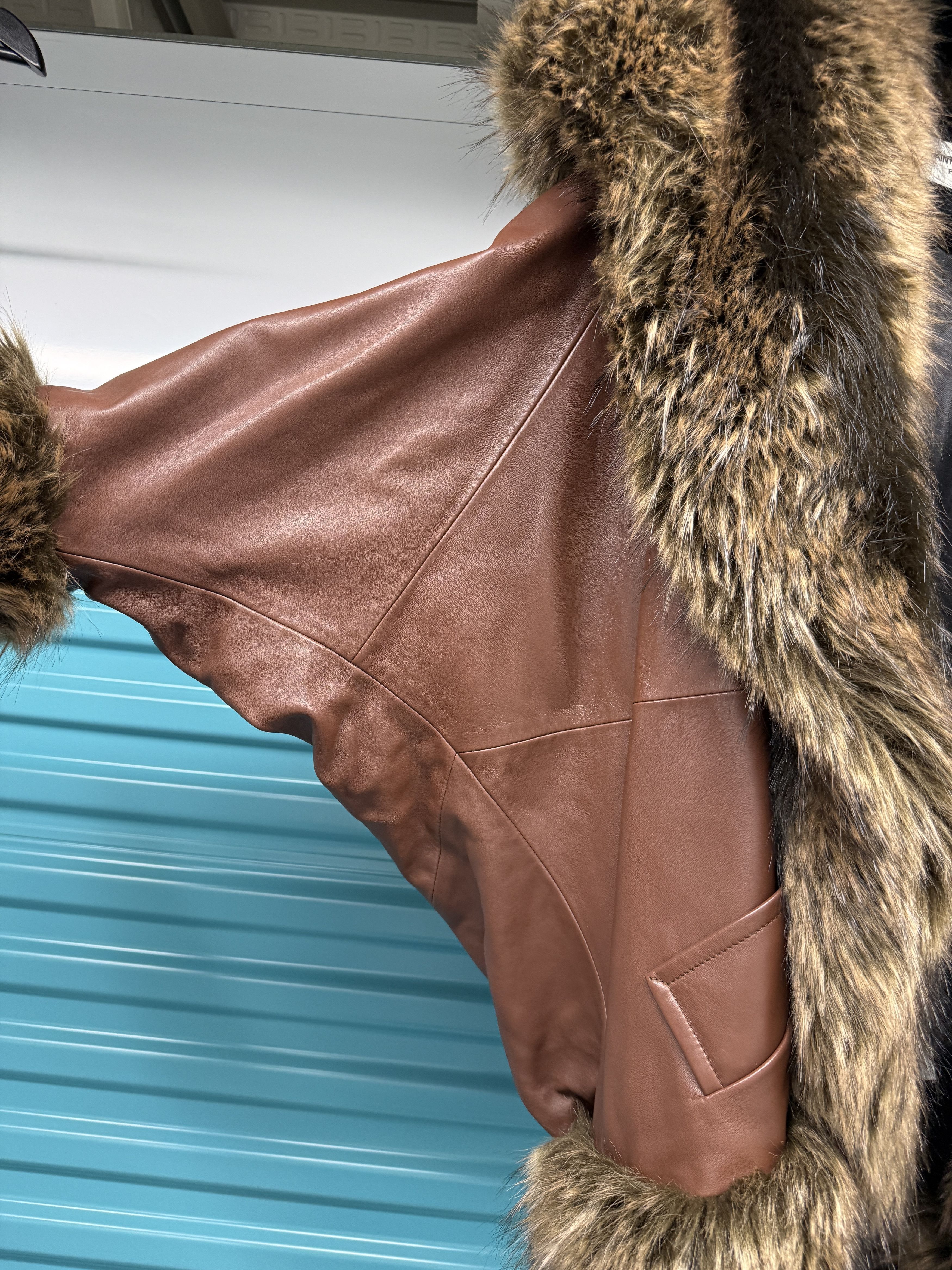 Saint Laurent Paris SAMPLE W22 Lamb Leather Faux Fur Coat Size S / US 4 / IT 40 - 4 Thumbnail