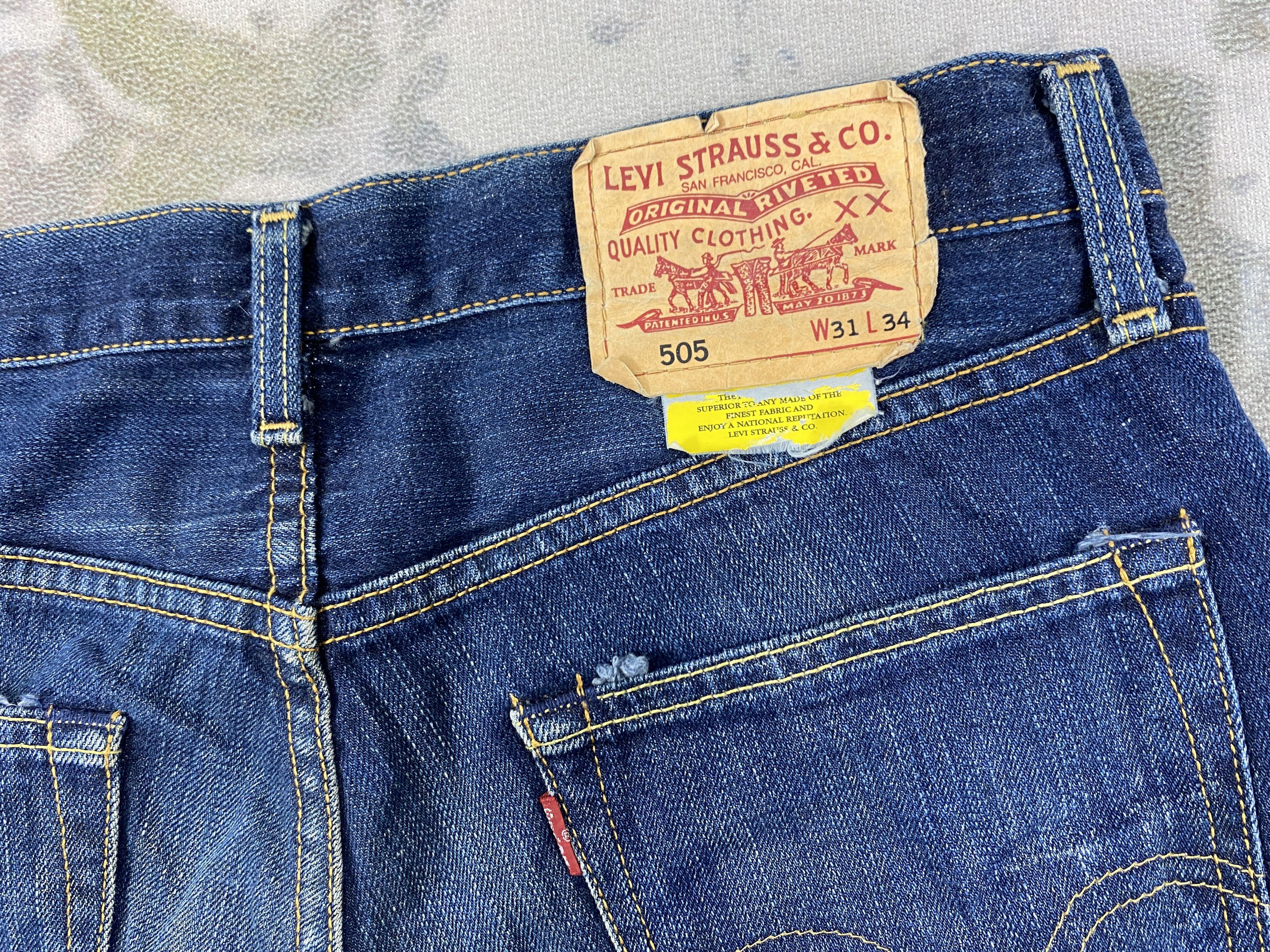 Levi's Blue Vintage Levi's 505 Jeans 32x34 Denim- JN3631 Size US 32 / EU 48 - 11 Thumbnail