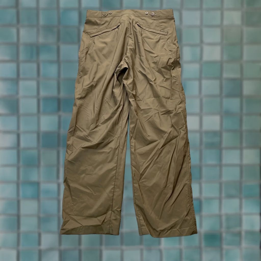 Royal Robbins Royal Robbins Pants Womens 12 Brown Nylon Stretch Straight Leg Hiking Travel Size 34" / US 12 / IT 48 - 1 Thumbnail