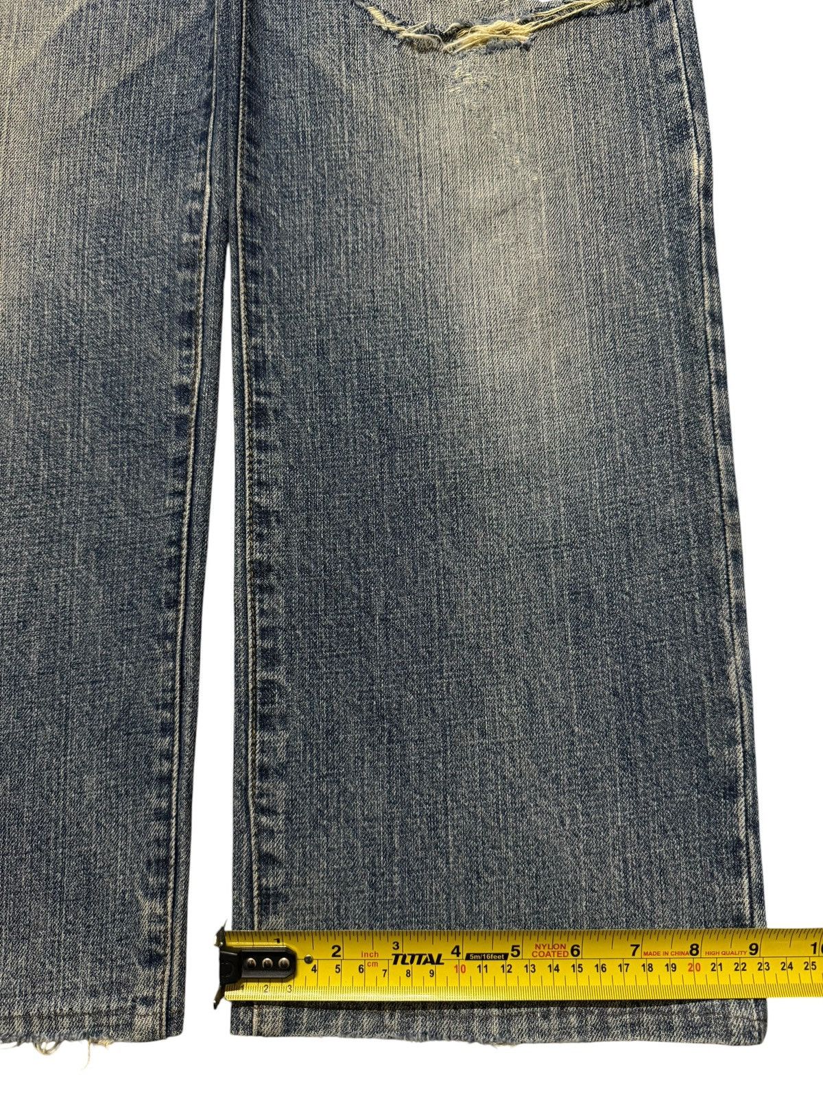 Hanes Vintage 90s Hanes Blue Faded Wash Distressed Wide Leg Baggy Size US 32 / EU 48 - 13 Thumbnail