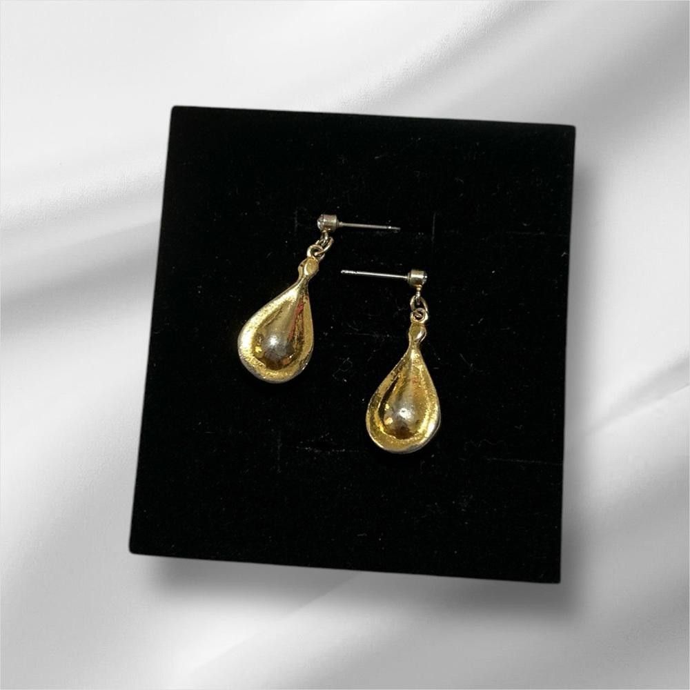 Designer Vintage Gold Tone Teardrop Earrings with Red Stones Size ONE SIZE - 3 Thumbnail