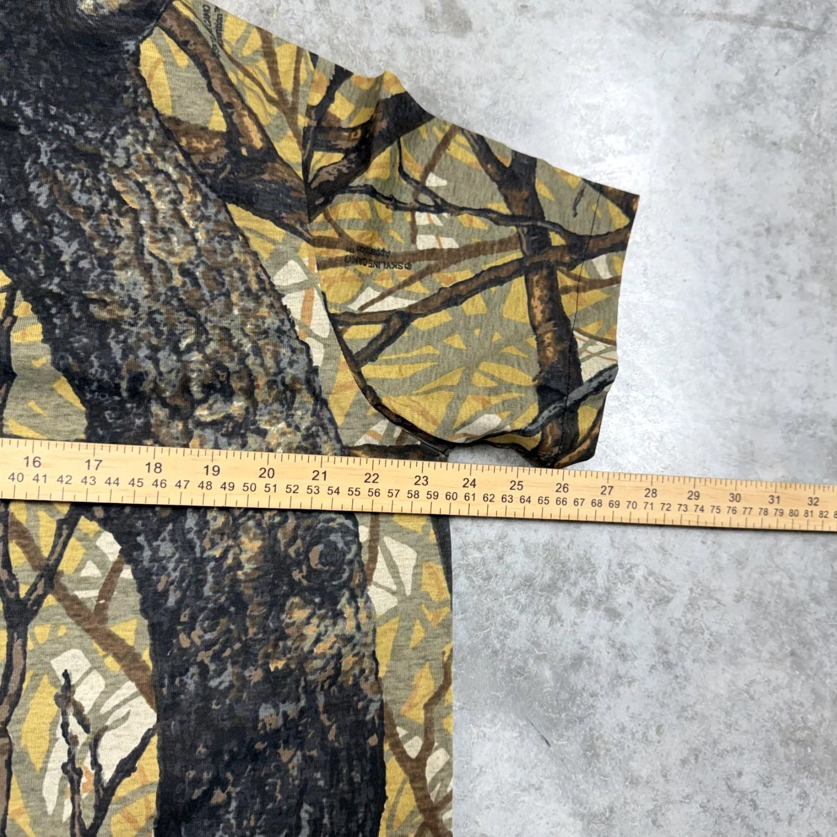 Vintage Skyline Camo Shirt Mens XL Brown Camouflage Hunting Outdoor Graphic Tee Size US XL / EU 56 / 4 - 6 Thumbnail