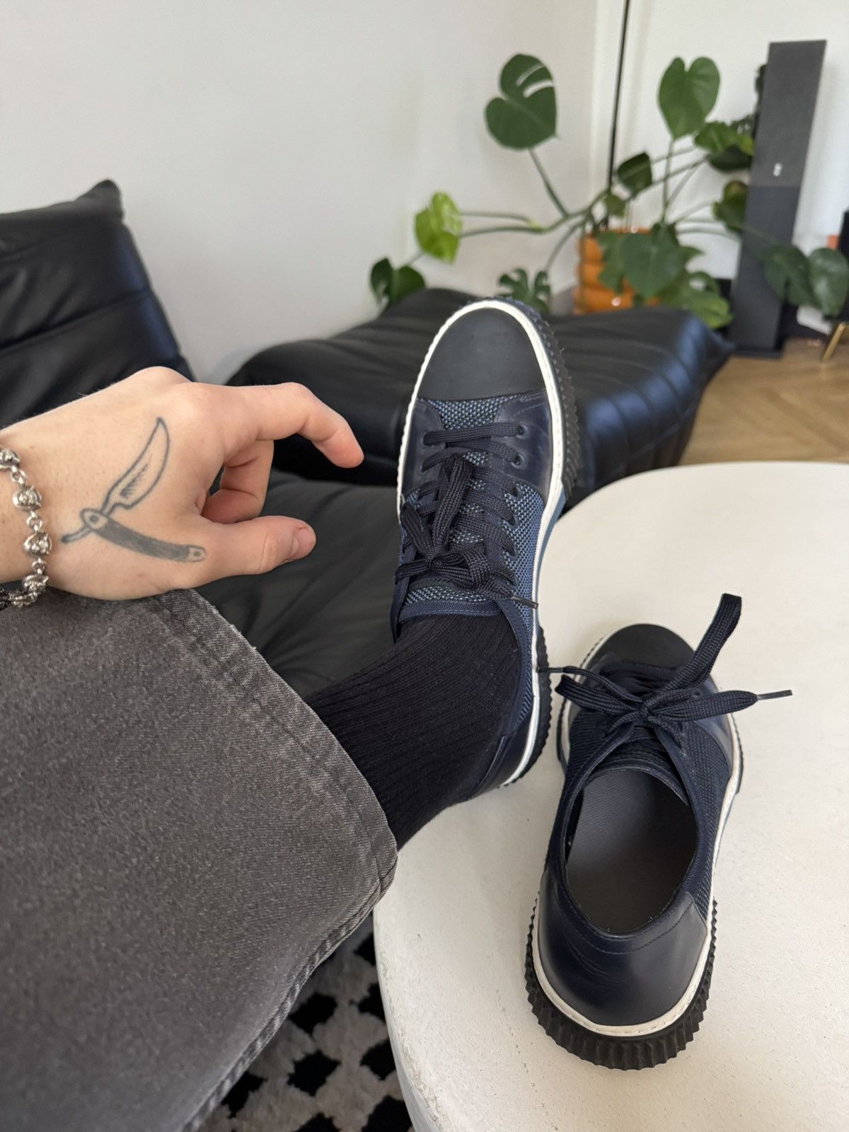 Prada Prada Low Designer Sneakers Luxury High End Vintage Y2k Size US 7.5 / EU 40-41 - 10 Thumbnail