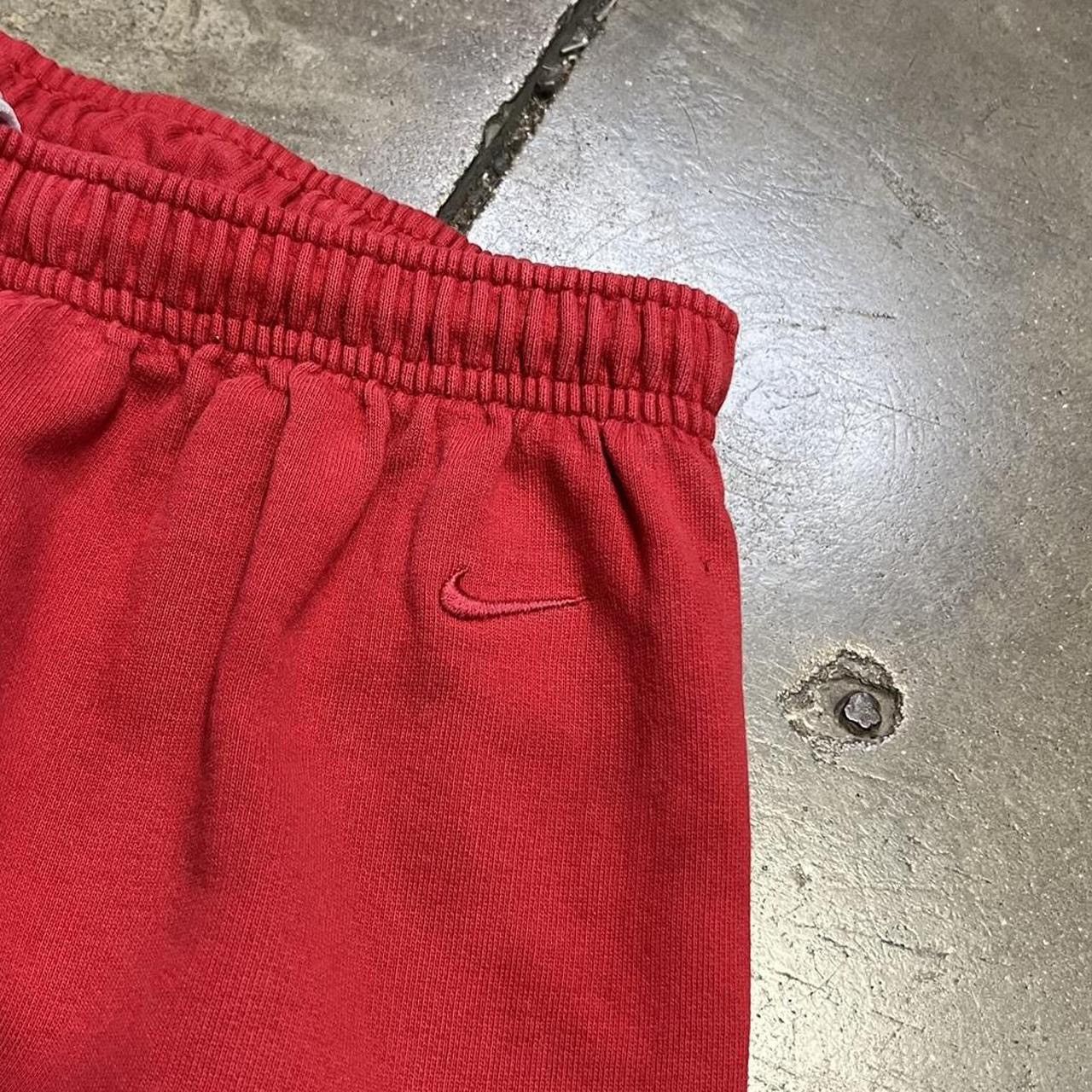 Nike Vintage Nike Sweatpants Wide Leg Baggy Swoosh Cotton Y2K Size US 30 / EU 46 - 4 Thumbnail