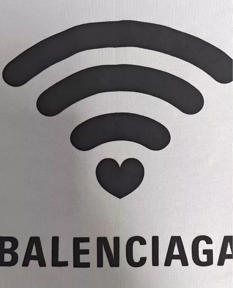 Balenciaga Balenciaga Love wifi made old short sleeve T-shirt Size US M / EU 48-50 / 2 - 3 Thumbnail