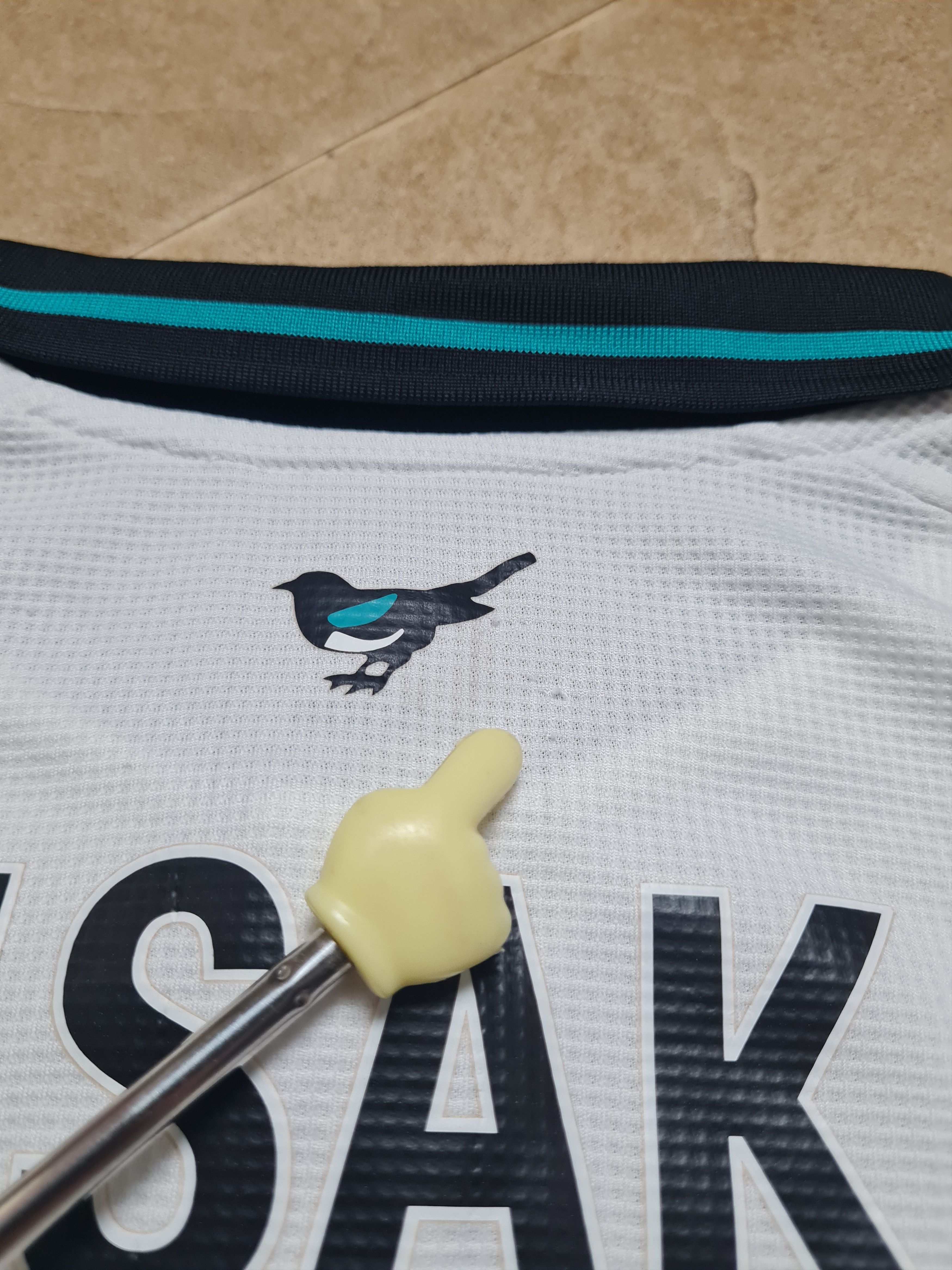 Adidas Adidas Newcastle United 24/25 Third Authentic ISAK #14 Size US L / EU 52-54 / 3 - 13 Thumbnail