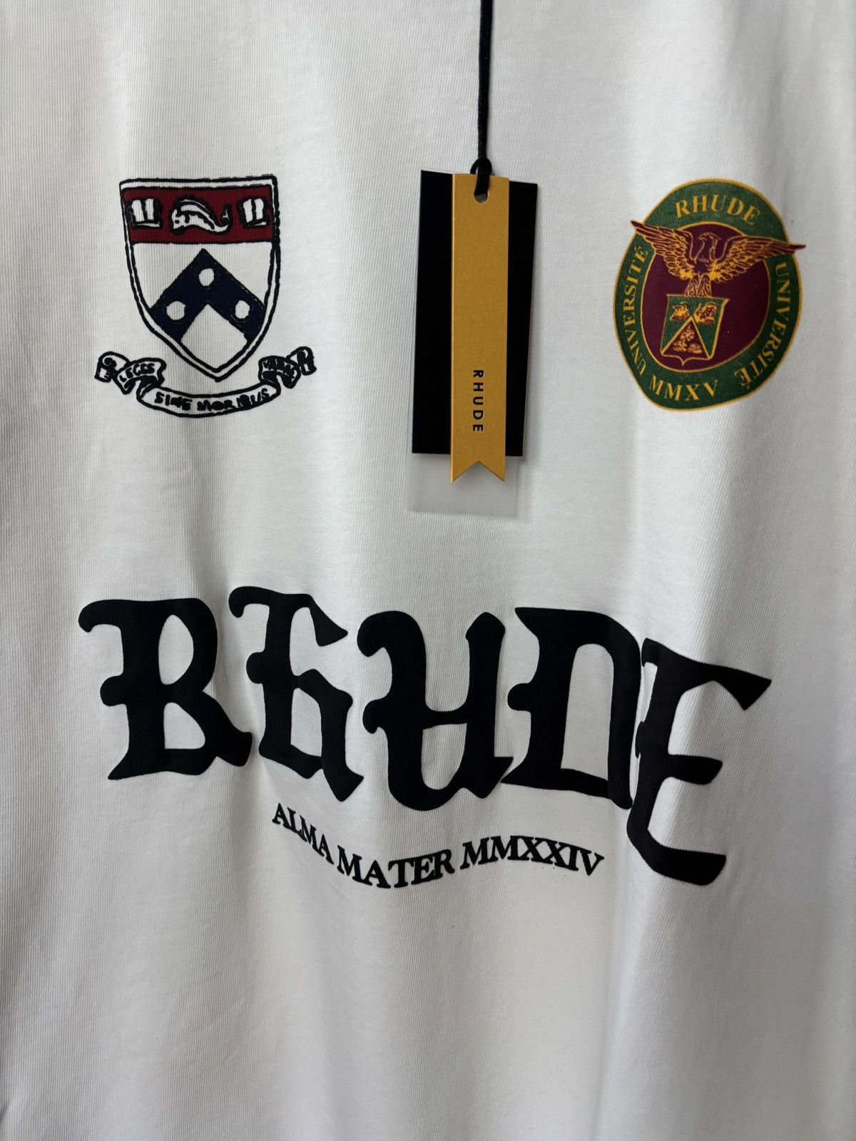 Rhude RHUDE RUNWAY UNIVERSITY LOGO SCRIPT TEE Size US S / EU 44-46 / 1 - 4 Thumbnail