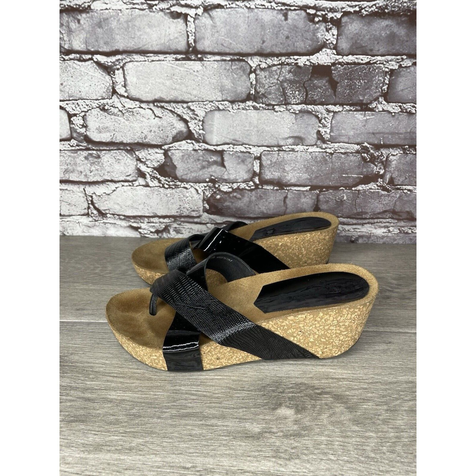 Donald Pliner Donald J. Pliner Gallo Black Patent Leather Toe Cork Wedge S Size US 8.5 / IT 38.5 - 20 Thumbnail