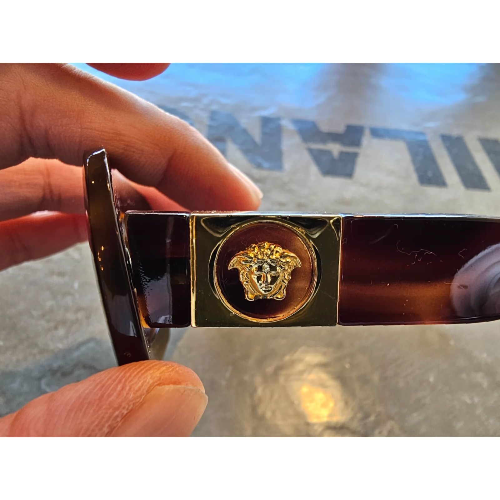 Versace VINTAGE GIANNI VERSACE Sunglasses 1996 MOD.416/C COL.900 Women Brown Polarized Retro Sunglasses Mens Womens Size ONE SIZE - 6 Thumbnail