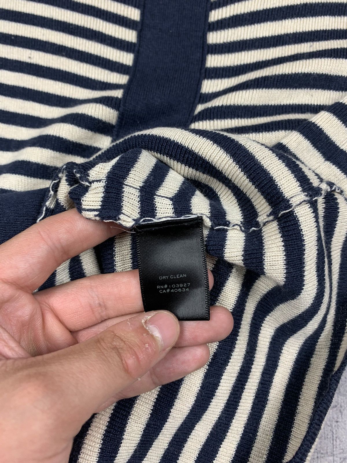 Marc by Marc Jacobs Marc by Marc Jacobs Striped Cardigan Short Sleeve Size S Size S / US 4 / IT 40 - 5 Thumbnail