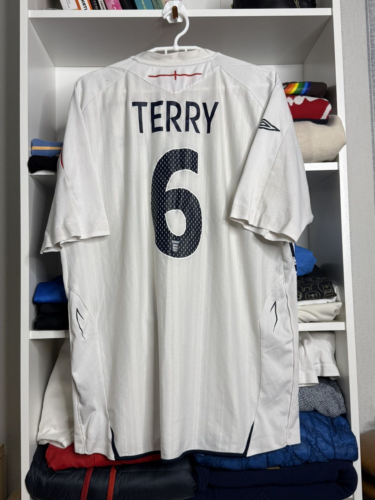 Umbro Vintage 2007-2009 England Umbro #6 Terry jersey size XL Size US XL / EU 56 / 4 - 11 Thumbnail
