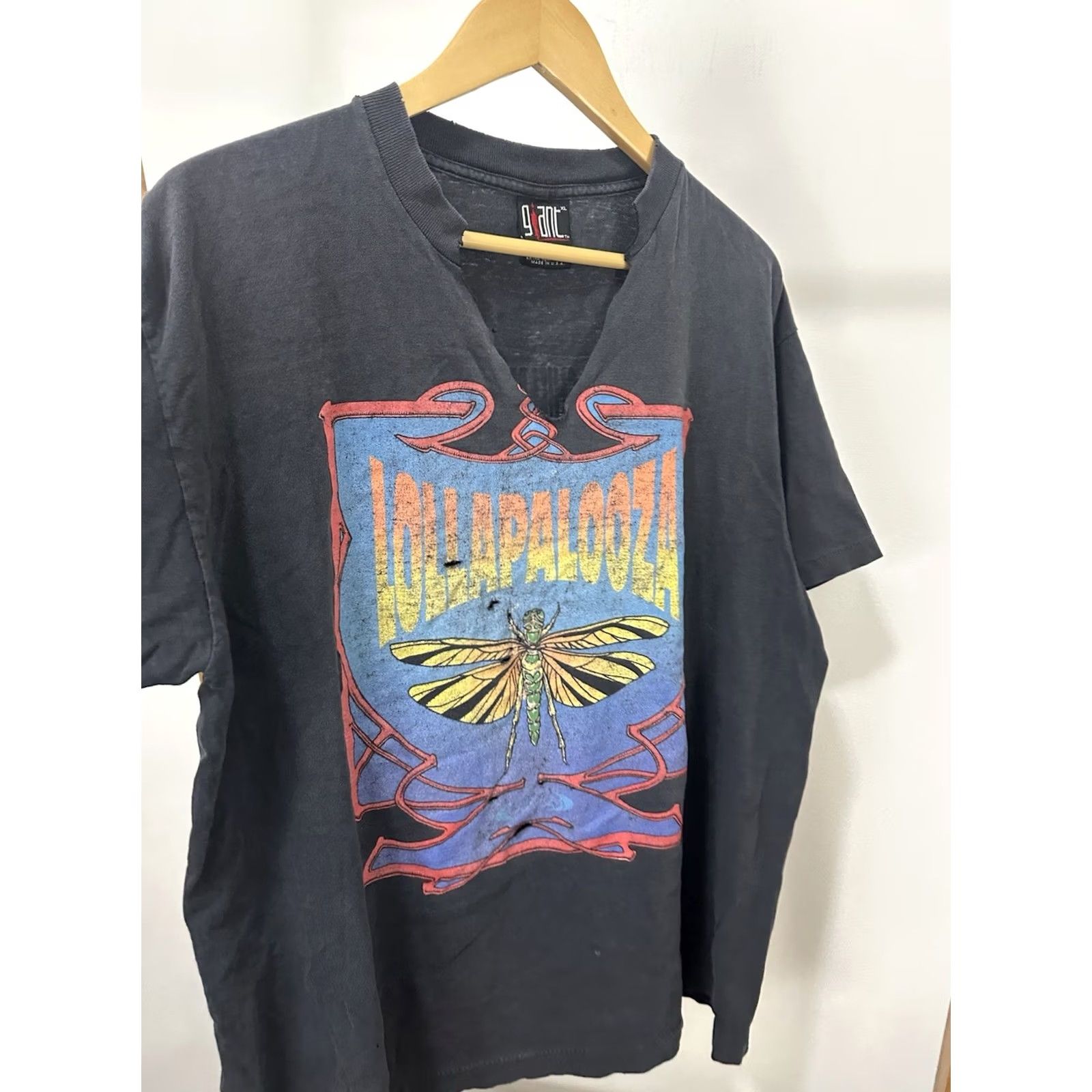 Vintage VTG 90s Lollapalooza RHCP Ice Cube Soundgarden T-Shirt XL Giant Black Mens Regular Size XS? Size US XL / EU 56 / 4 - 3 Thumbnail