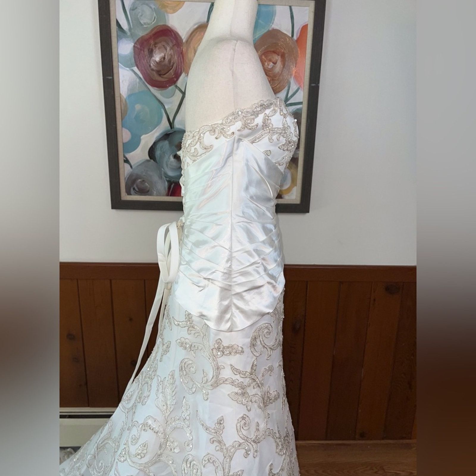 Other Forever Yours Embroidered Lace Overlay Corset Wedding Gown! Size M / US 6-8 / IT 42-44 - 6 Thumbnail