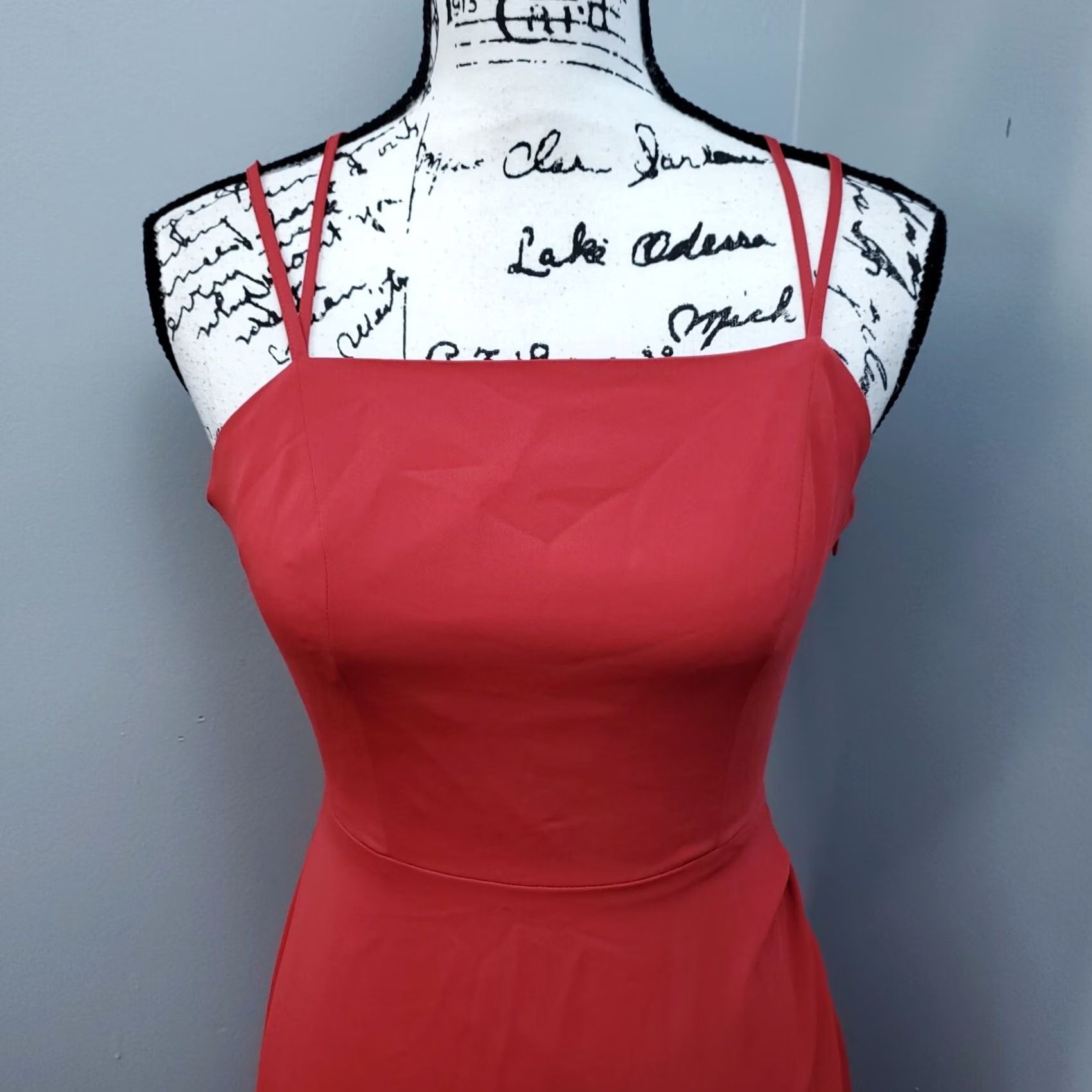 BCBGeneration BCBGeneration Maxi Dress Women Size 2 Red Strappy Sleeve Criss Cross Back Side Zip Dress Size XS / US 0-2 / IT 36-38 - 3 Thumbnail