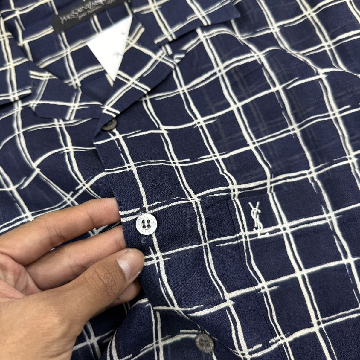 Yves Saint Laurent YVES SAINT LAUREN YSL check shirt button ss Size US XL / EU 56 / 4 - 3 Thumbnail