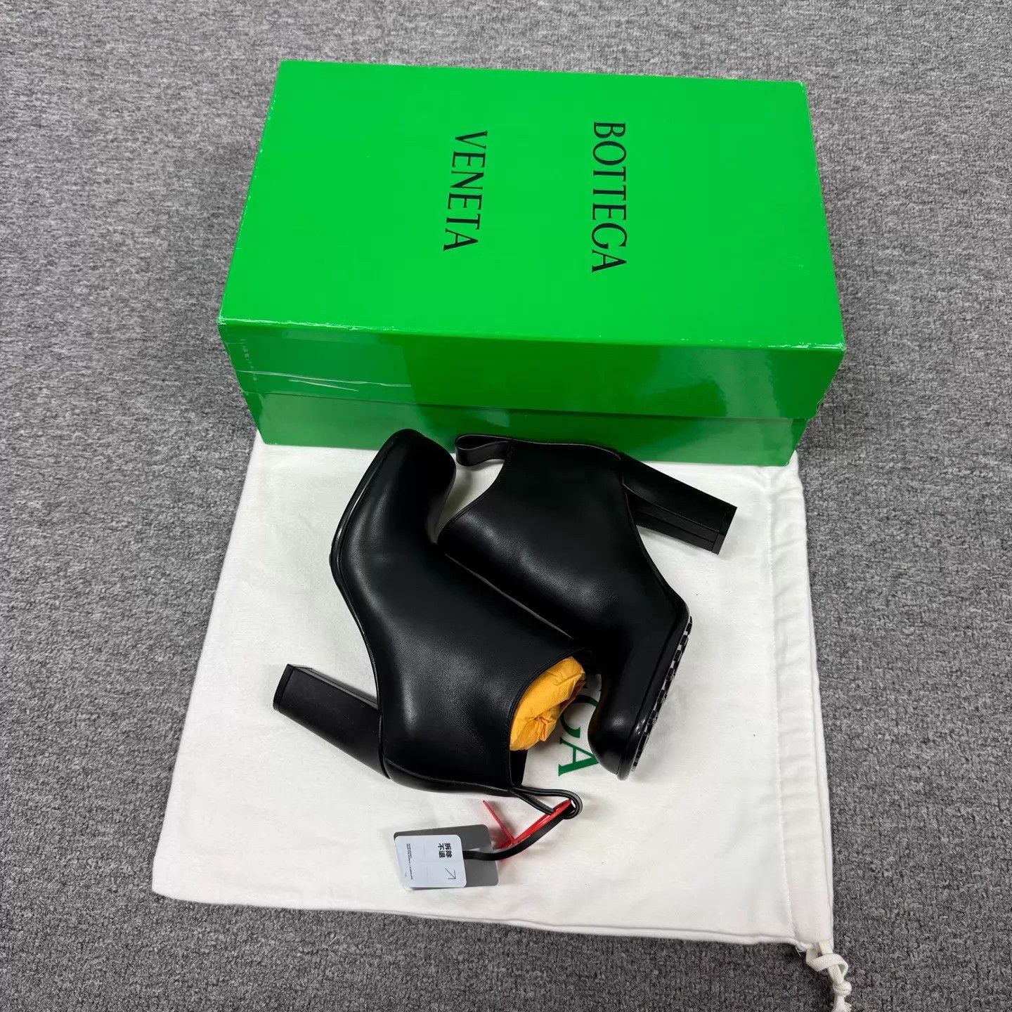 Bottega Veneta BV Black Square Toe Block Heel Ankle Boots EU35.5 Size US 5 / IT 35 - 3 Thumbnail