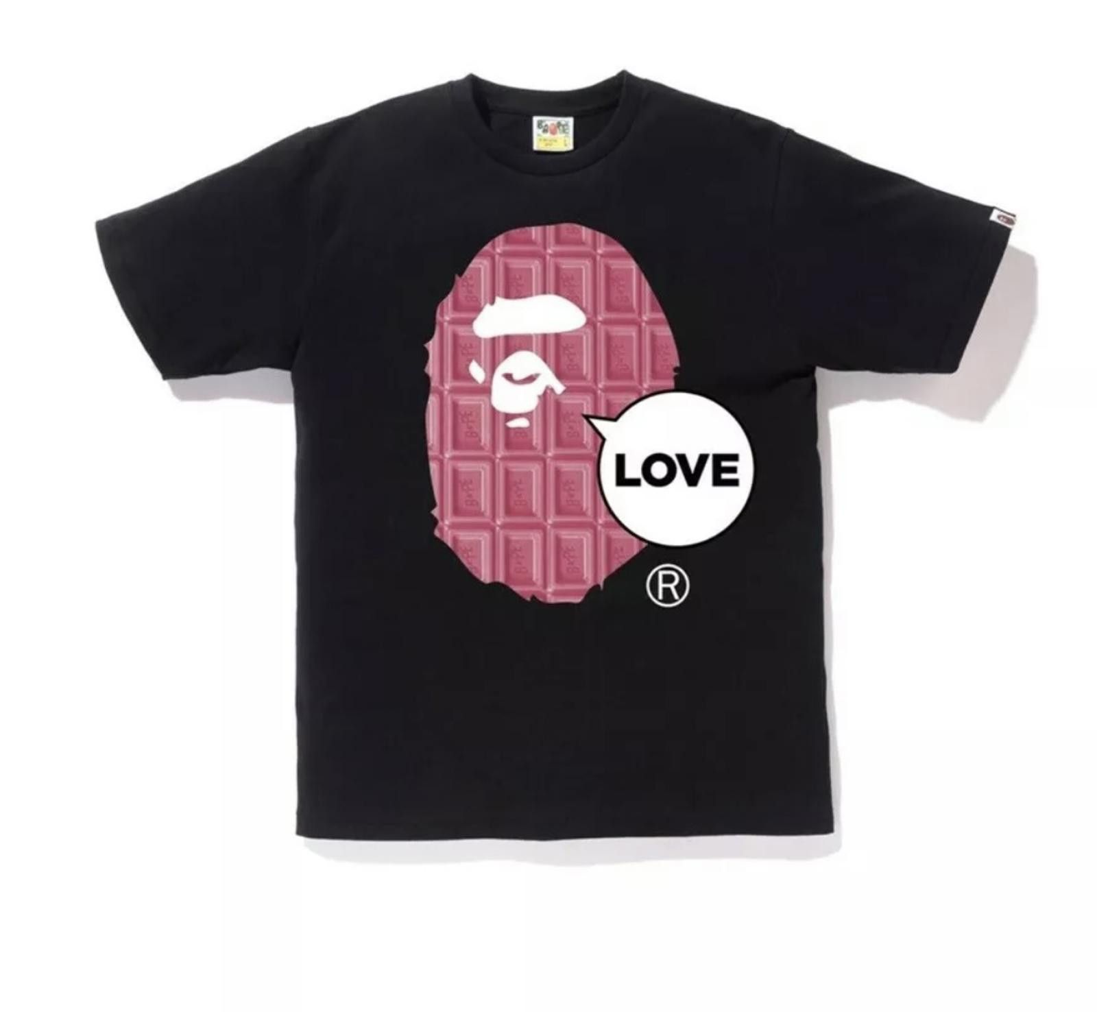 Bape A Bathing Ape BAPE LOVE Graphic T-Shirt Black Pink Size US XL / EU 56 / 4 - 1 Thumbnail