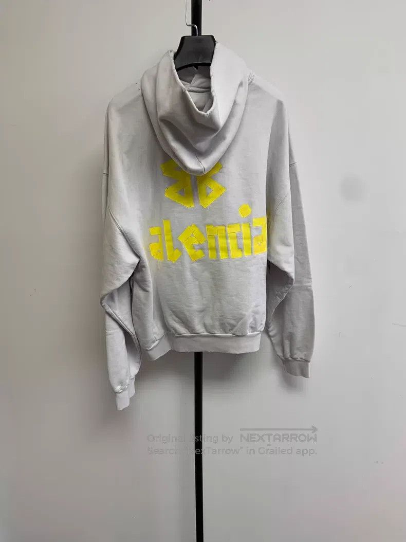 Balenciaga Balenciaga Ripped Letter Print Hooded Sweatshirt Size US XS / EU 42 / 0 - 2 Thumbnail