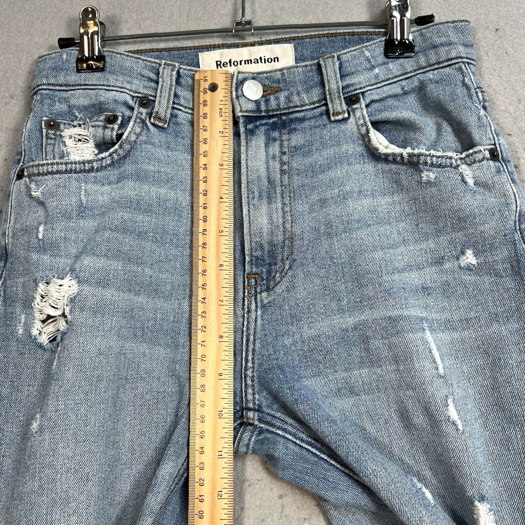 Reformation VINTAGE Reformation Jeans Womens Size 25 Blue Distressed Raw Hem Denim Tapered Leg Jeans Womens 25 Blue Distressed Denim Size 42" / US 20 - 7 Thumbnail