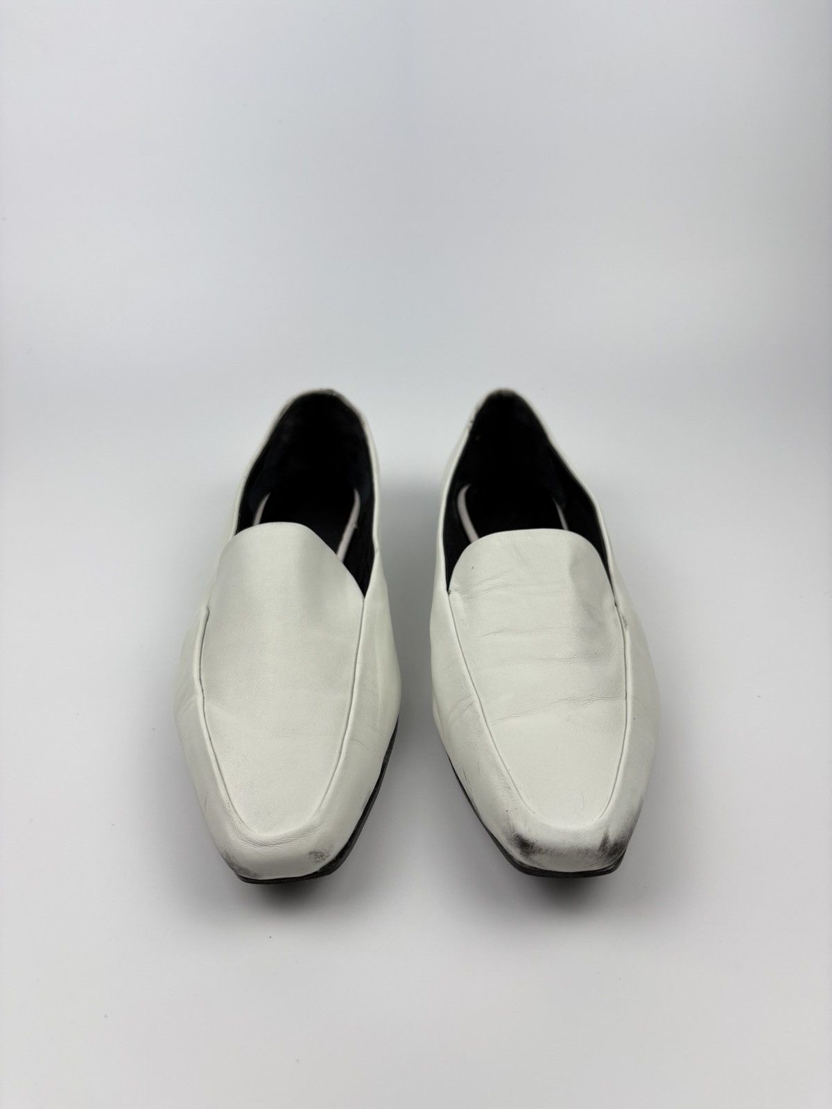 The Row The Row White Leather Minimal Loafer Size US 9 / IT 39 - 2 Thumbnail