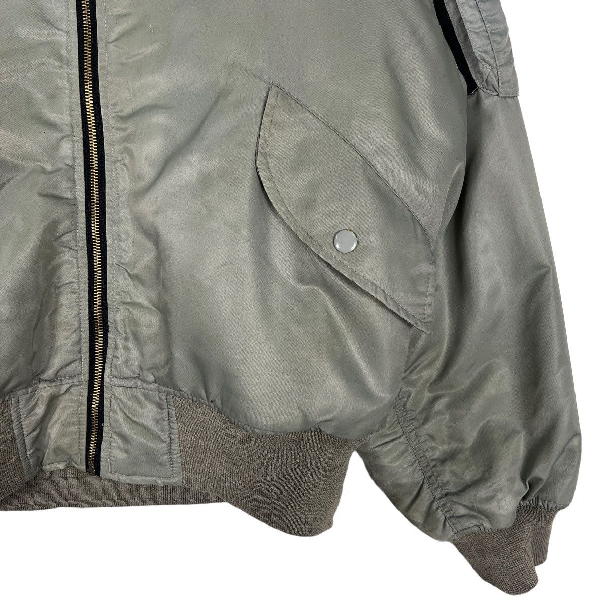 Japanese Brand 🔥 RIOT RIOT VINTAGE MA-1 BOMBER JACKET Size US L / EU 52-54 / 3 - 5 Thumbnail