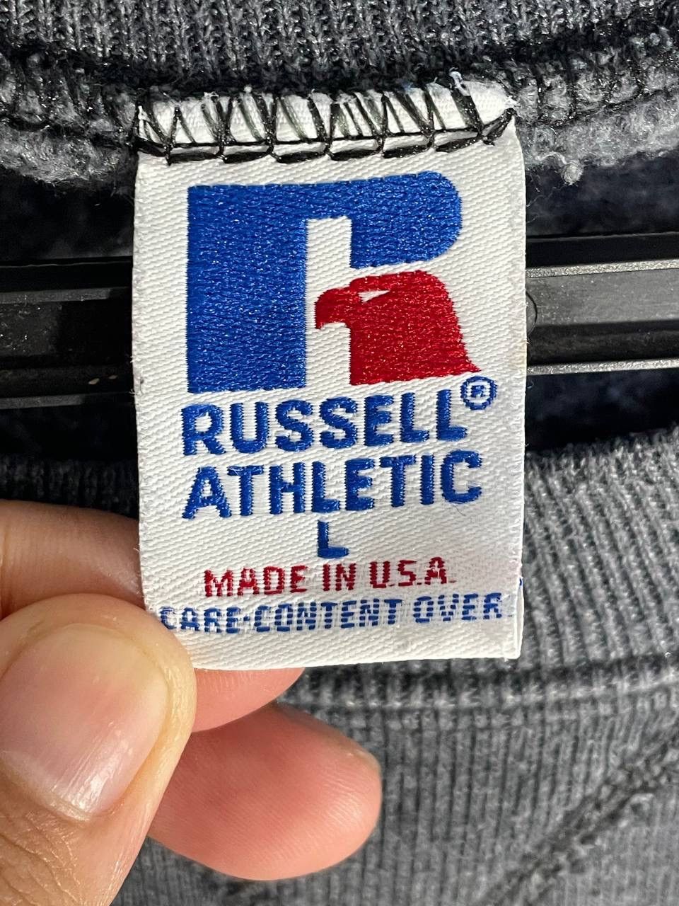Other Vintage90s russell consumnes river college sweatshirt size L Size US L / EU 52-54 / 3 - 6 Thumbnail