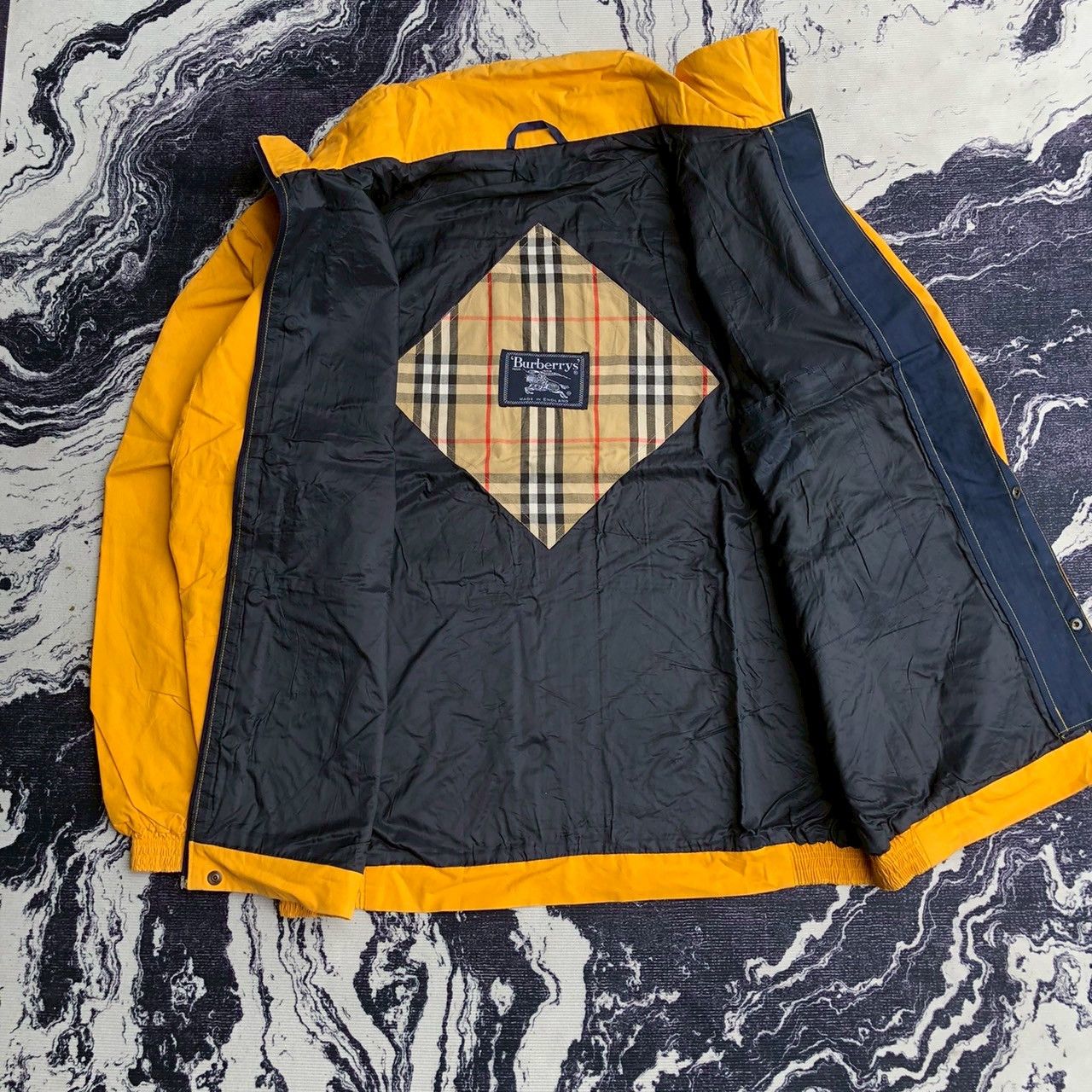 Burberry RARE Vintage Burberrys Yellow Windbreaker Jackets Size US L / EU 52-54 / 3 - 2 Thumbnail