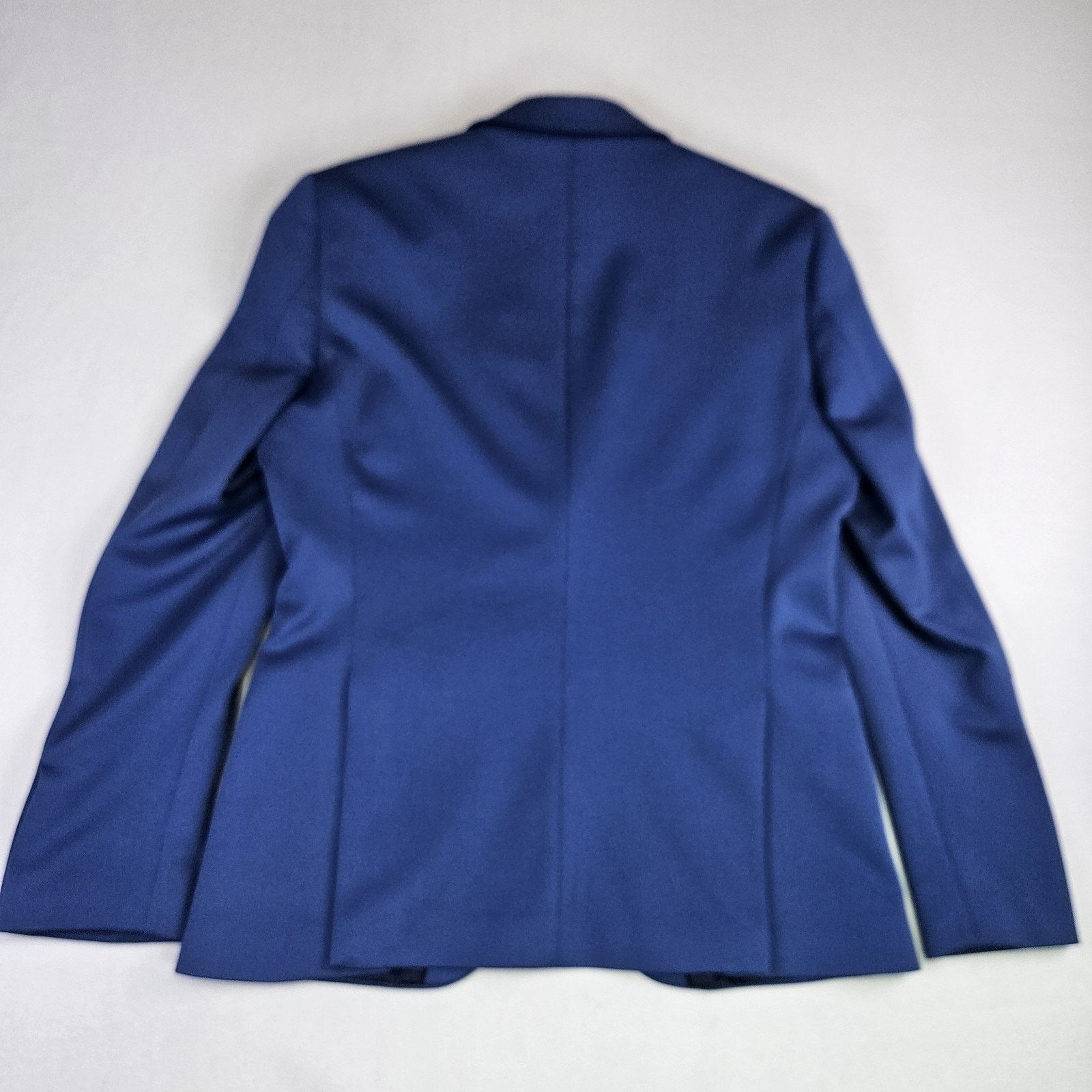 Blackberrys Phoenix Fit Blazer with Lapel Pin