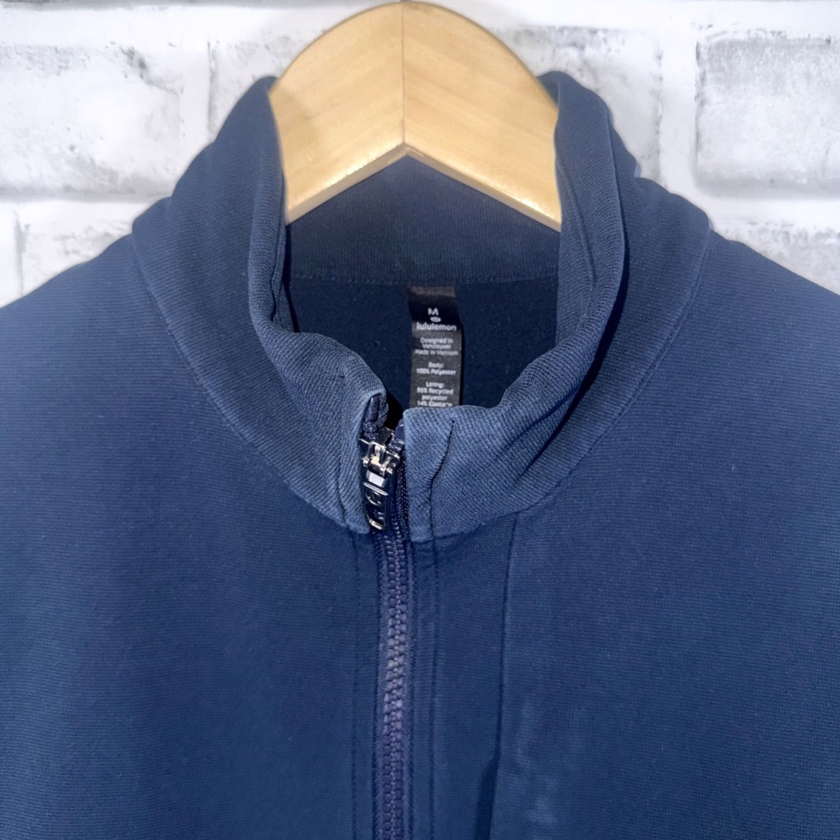 Lululemon Lululemon Blue Full Zip Jacket Mens Size M Size US M / EU 48-50 / 2 - 2 Thumbnail
