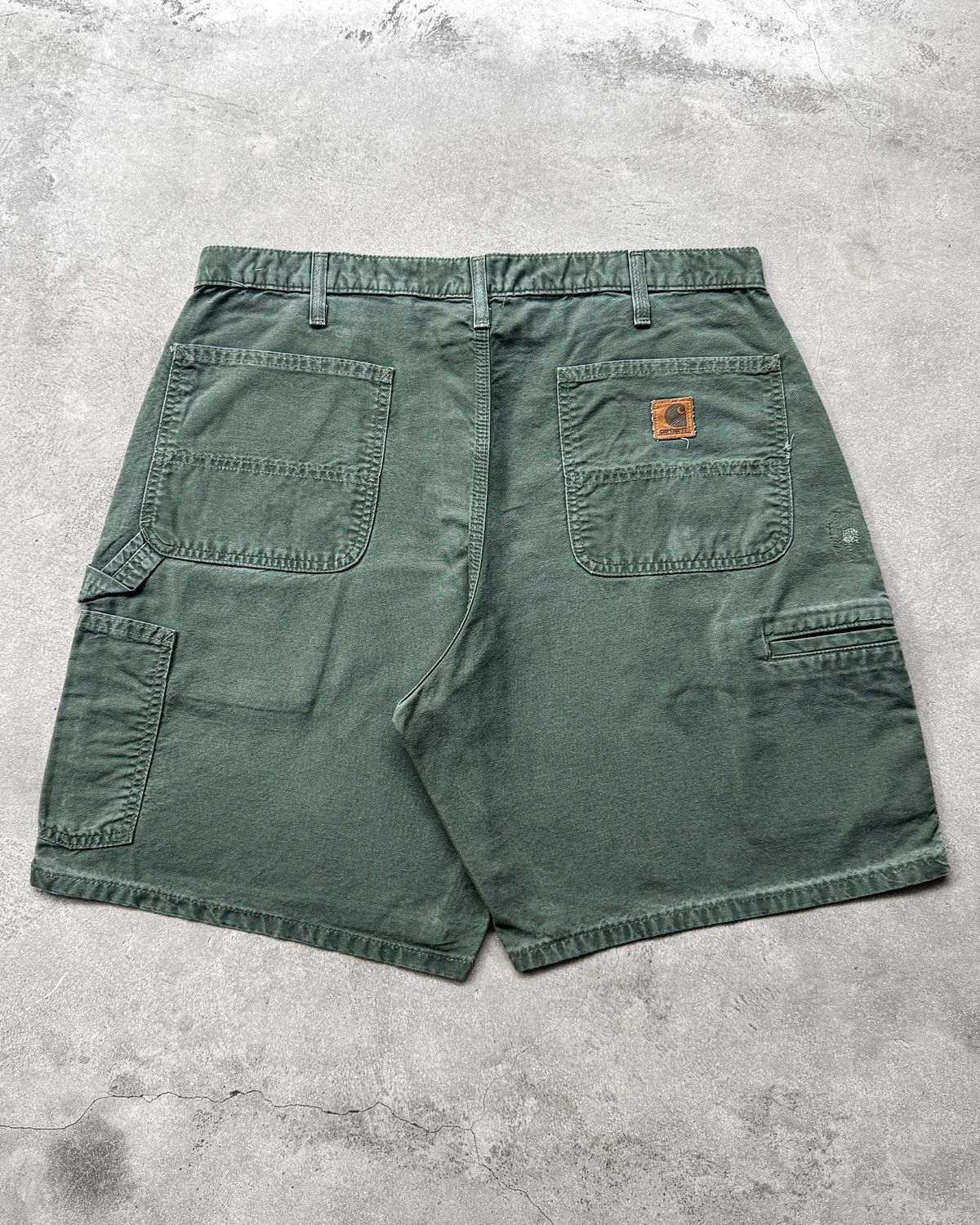Carhartt Olive Green Vintage Carhart Shorts Carpenter B144 OLV Size US 32 / EU 48 - 1 Thumbnail