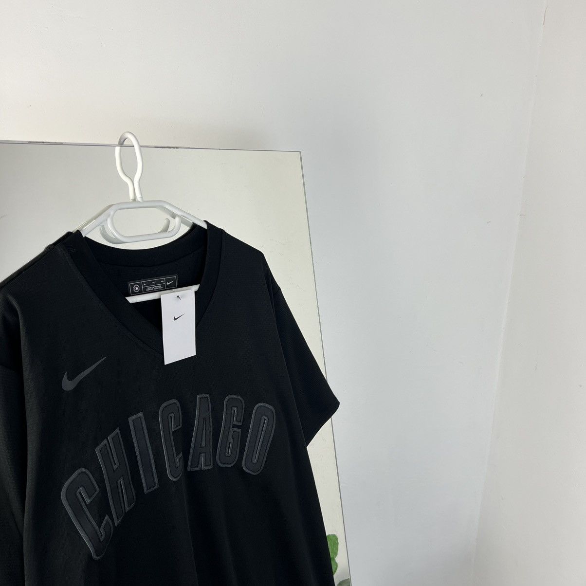Nike New! Nike Chicago Big Embroidered Logo Baseball Jersey Size US XL / EU 56 / 4 - 2 Thumbnail