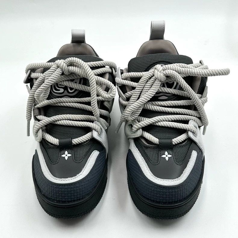 Louis Vuitton Louis Vuitton size 2.5 Black and Grey Bread Shoes Sports Sh Size US 6 / IT 36 - 2 Thumbnail