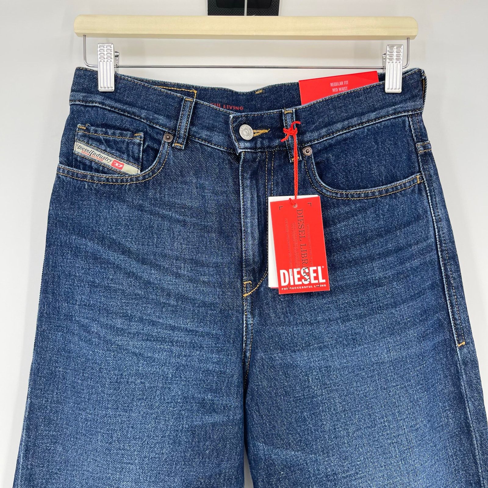 Diesel Diesel | NWT Indigo Y2K Boyfriend Jeans 2016 D-Air 24 Size 24" / US 00 / IT 34 - 6 Thumbnail