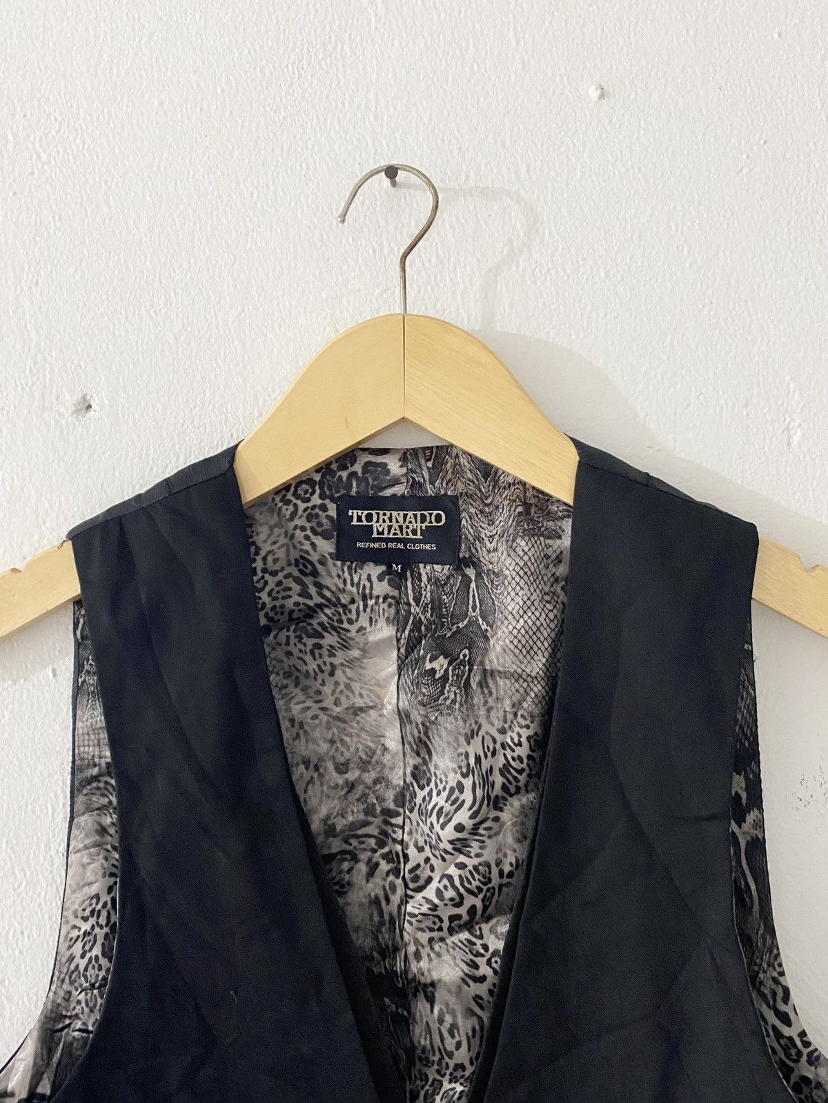 Tornado Mart Tornado Mart Leopard Pattern Button Up Vest Size US L / EU 52-54 / 3 - 3 Thumbnail