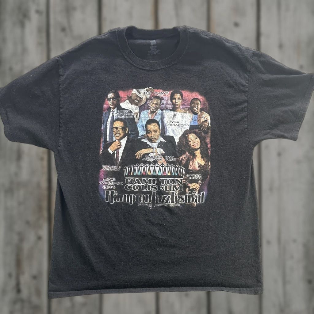 Hanes VINTAGE Hampton Jazz Festival 2014 T-Shirt Mens XL Black Concert Tee Graphic Print Music Festival 90s 2010s Size US XL / EU 56 / 4 - 1 Thumbnail