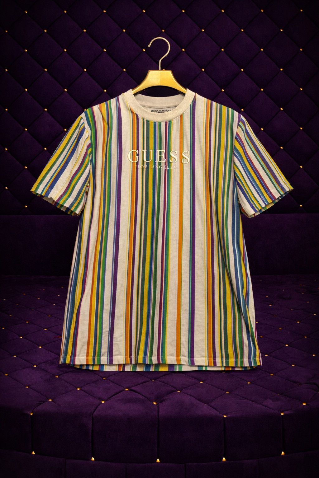 Guess GUESS VERTICAL STRIPE LOGO S/S T SHIRT Size US L / EU 52-54 / 3 - 1 Thumbnail