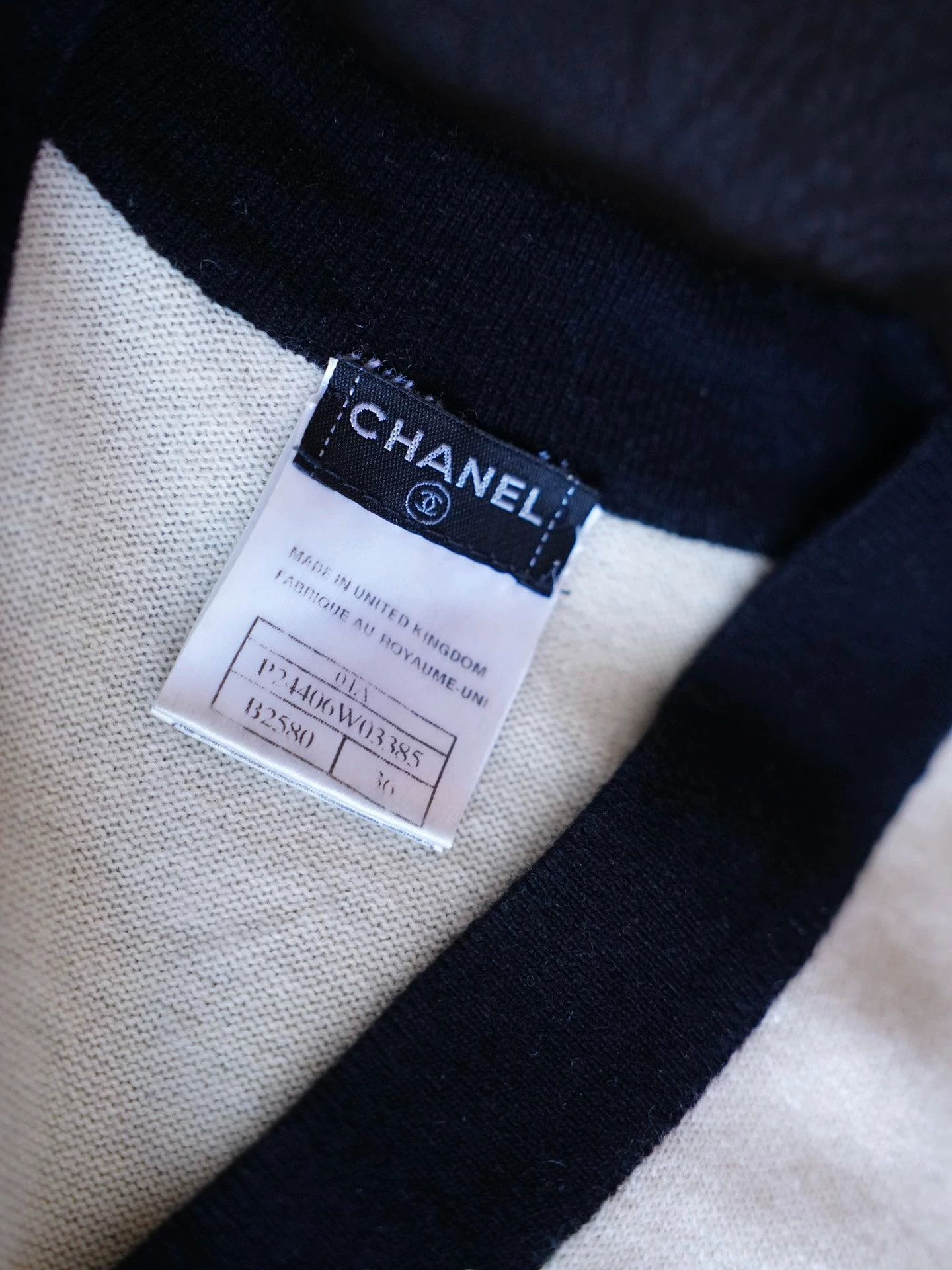 Chanel Chanel Black & White Bow Cashmere Vest Dress FR36 S Size XS / US 0-2 / IT 36-38 - 6 Thumbnail
